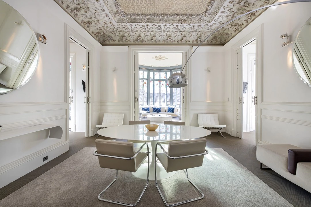 1679316520-Luxury property Barcelona passeig de gracia apartment Germano  dining.webp